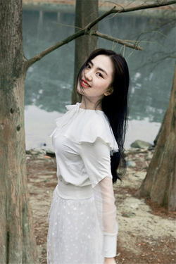 啪啪视频软件下载主界面展示